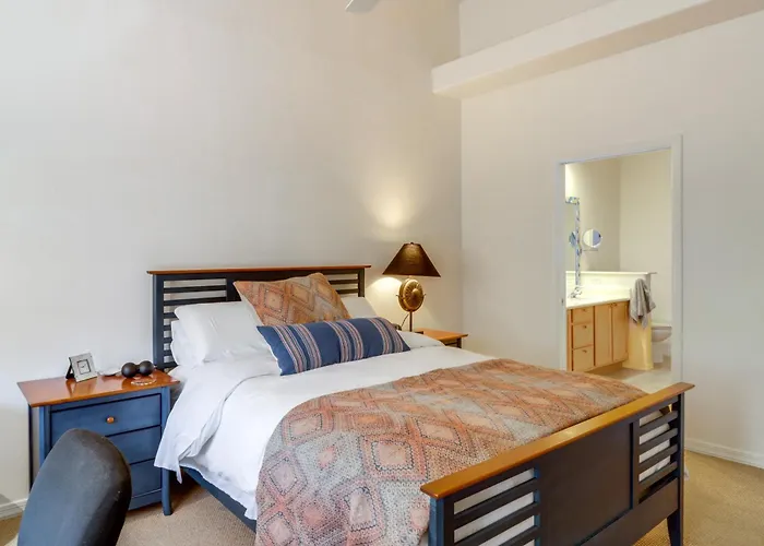 Catalina Mtn Views! Tucson Townhome W/ Large Patio Dom wakacyjny